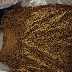 Leopard print tee
